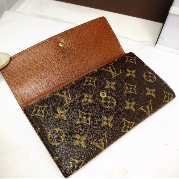 Louis Vuitton Sarah Monogram Trifold Long Wallet - Picture 6 of 13